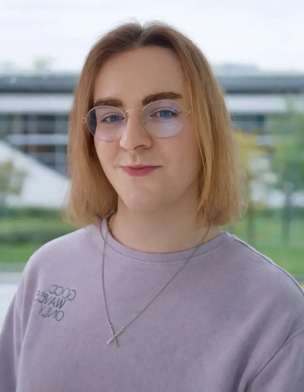 Dustin (Lisa Lizza) Scharf